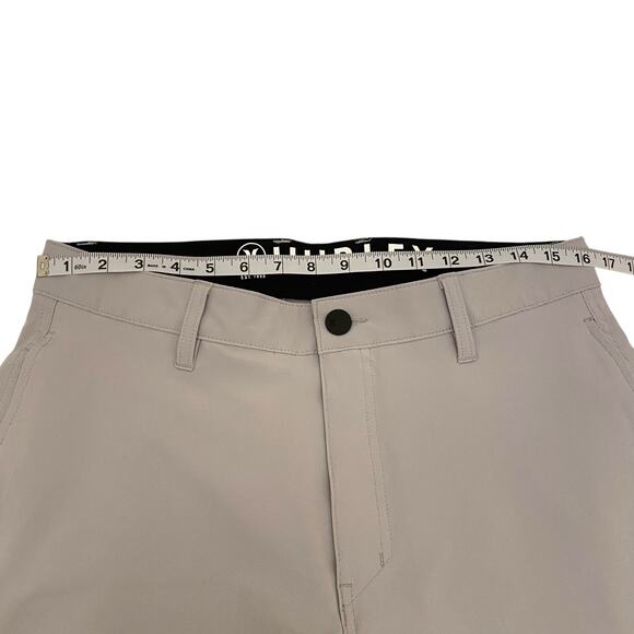 SET OF TWO Hurley All Day Hybrid 9.5" Shorts Size 32 in Light Blue & Gray - Golf - Picture 6 of 8